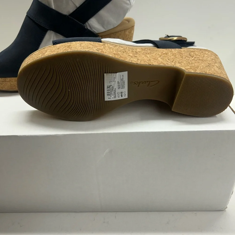 Clarks‎ Giselle Rose Nubuck Navy Wedge Sandals Size 11M